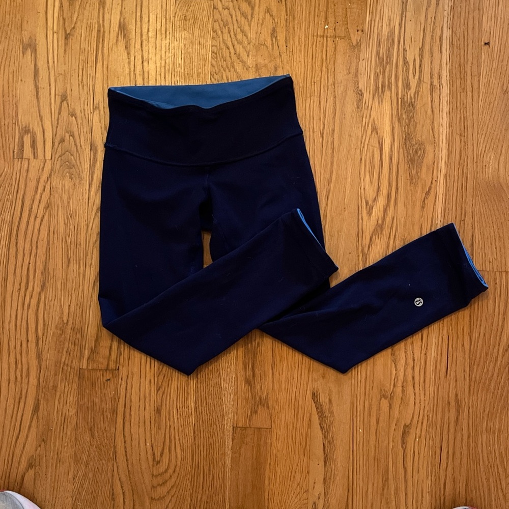 Lululemon Women’s Reversible Leggings Size 2